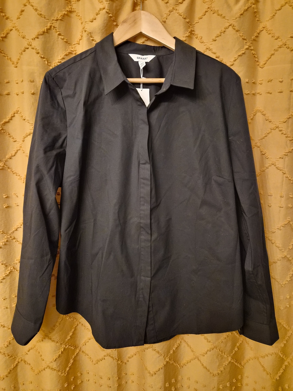 SPANX Black Women's Long-Sleeve Button-Down Shirt
